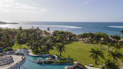 Merusaka Main Garden 