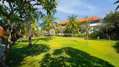 Lobby Garden - Facing Puri